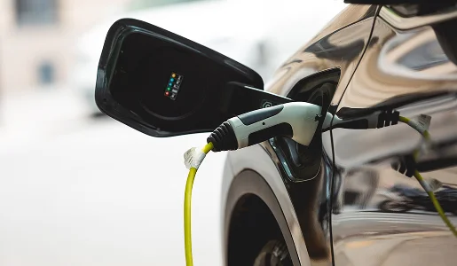 entreprise de bornes de recharges electriques pour voiture à Montlivault près de Blois dans le Loir-et-Cher 41