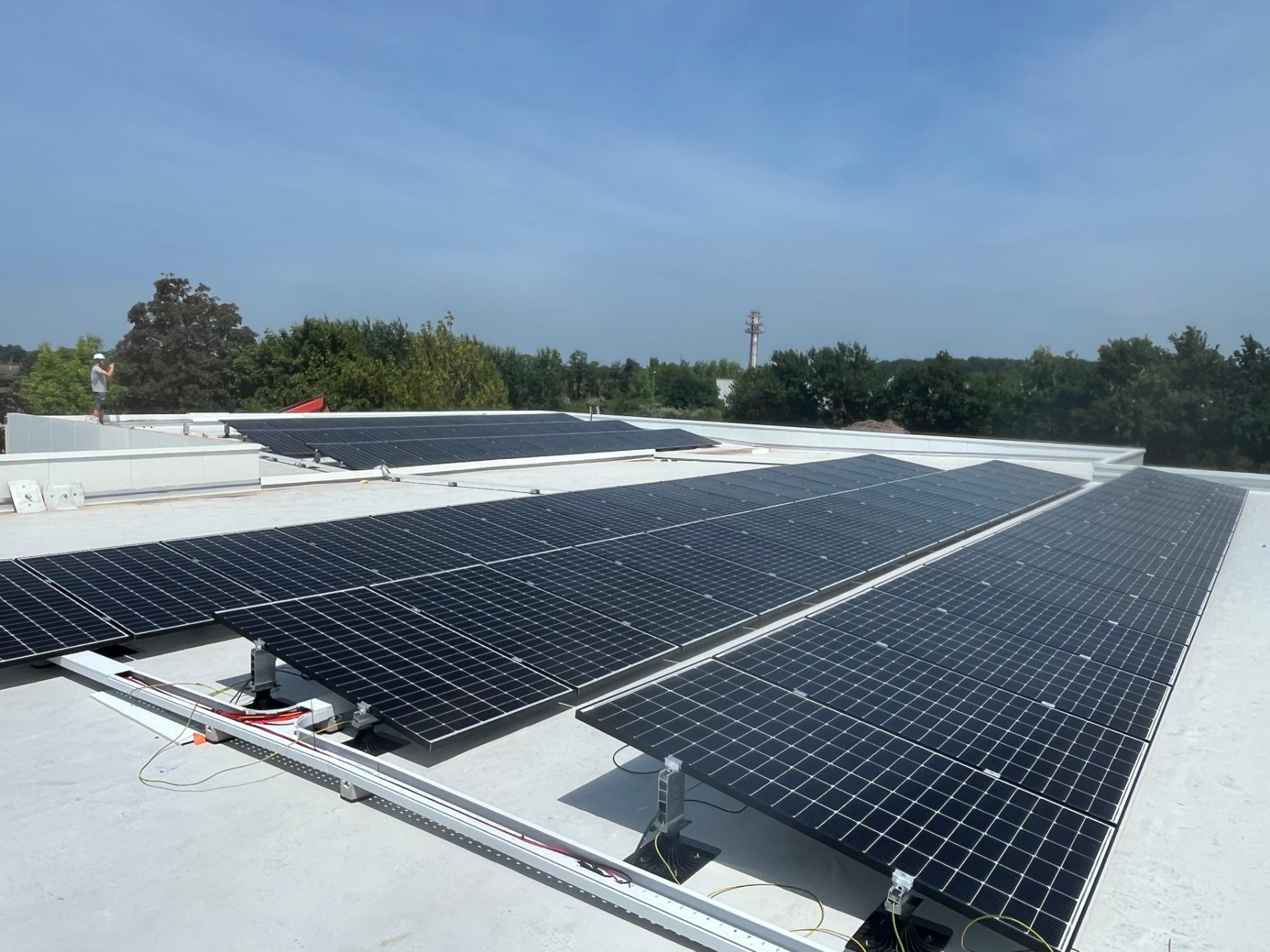 Cuisine centrale de VIERZON, Onduleur HUAWEI